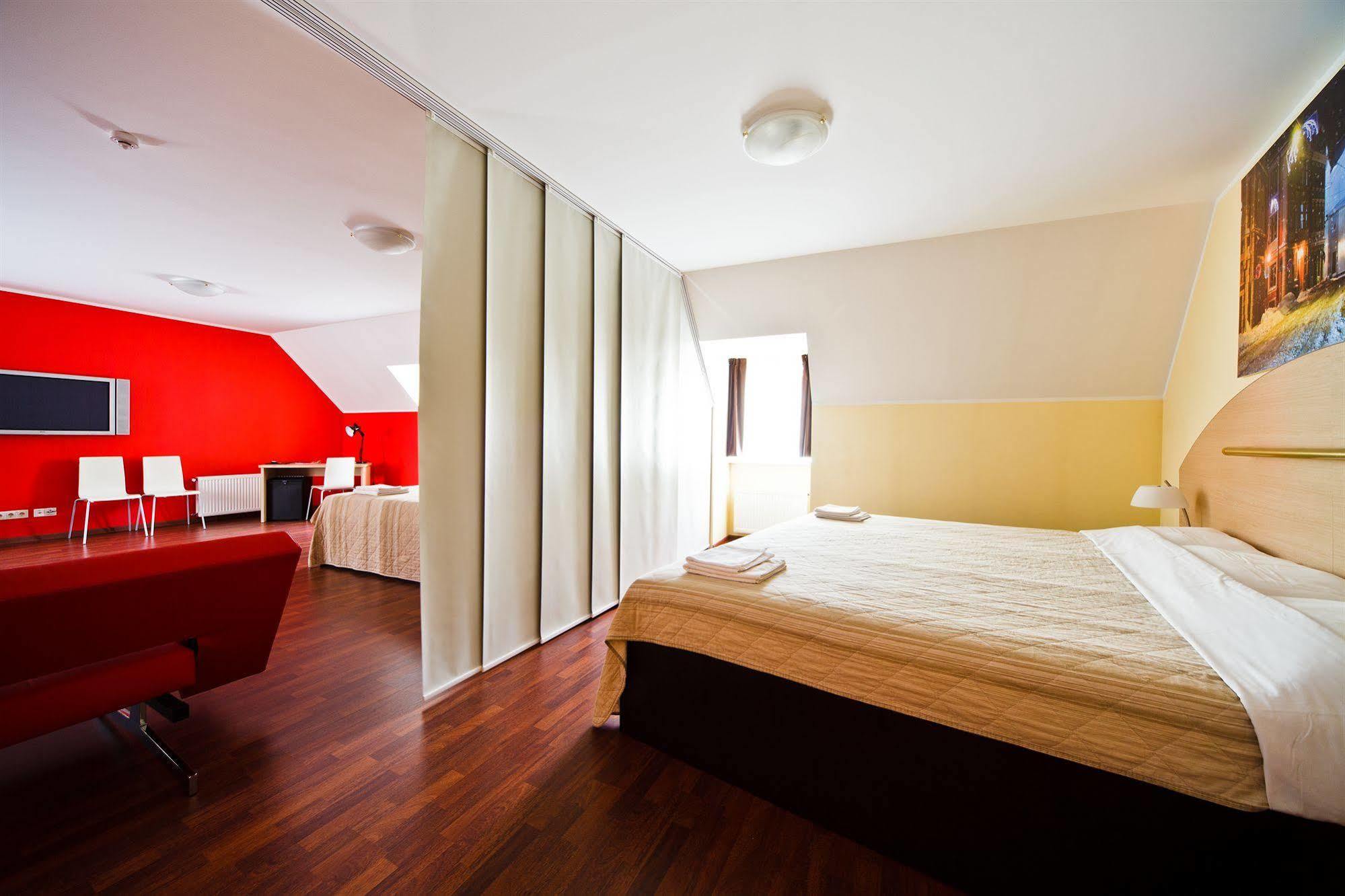 Aparthotel Autosole Riga Eksteriør billede